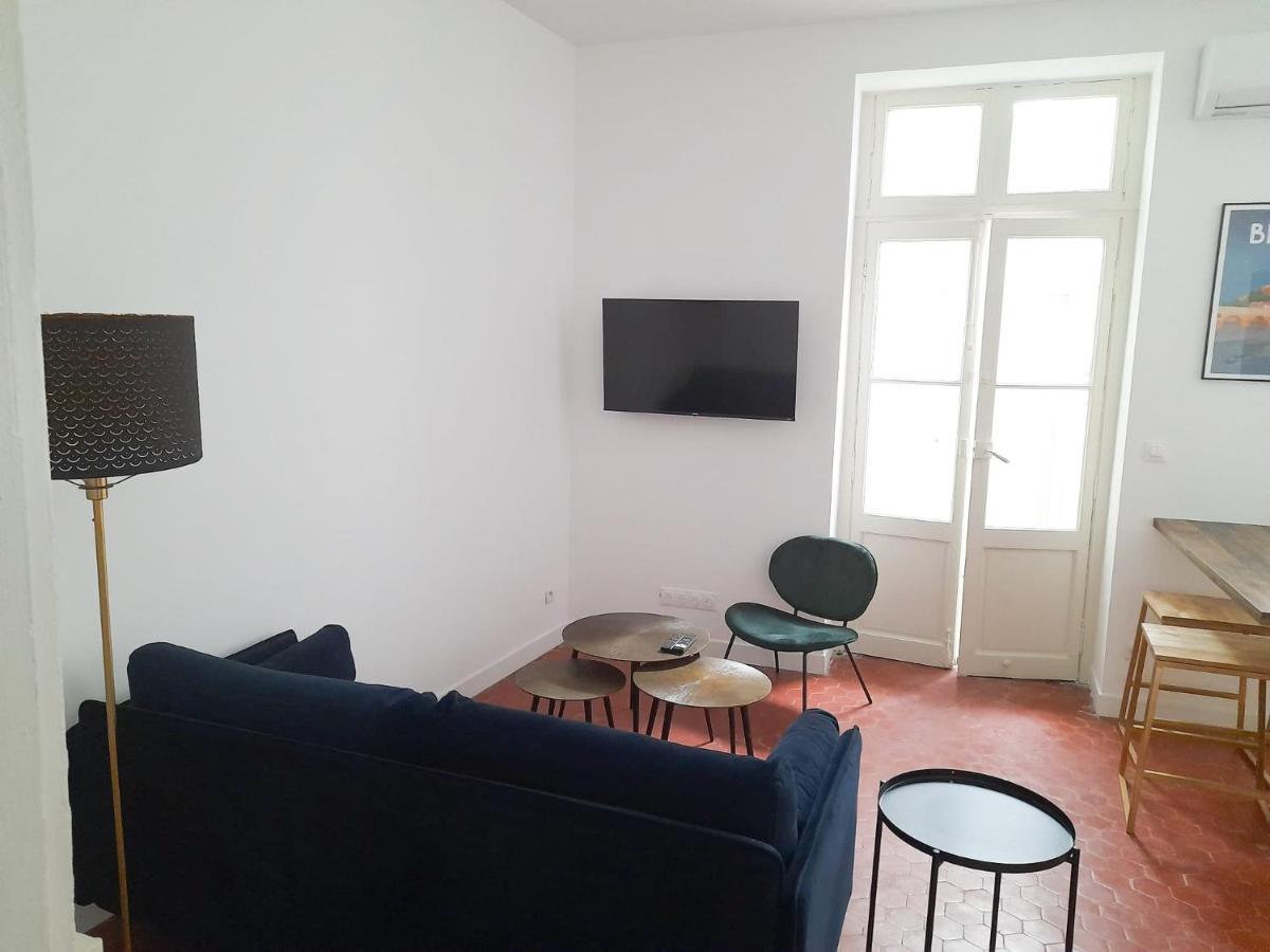 Bright And Modern 3-Bedroom Apartment, 90M2 With Air Condition, In بزييه المظهر الخارجي الصورة