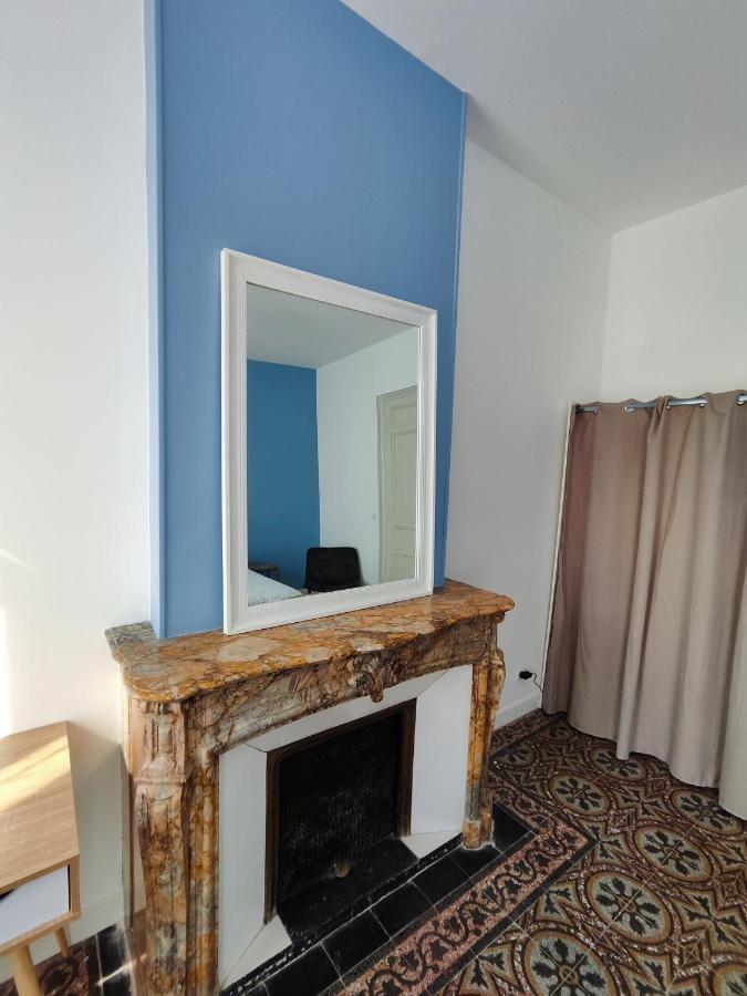 Bright And Modern 3-Bedroom Apartment, 90M2 With Air Condition, In بزييه المظهر الخارجي الصورة